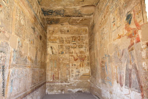 Decorations in the peristyle hall of