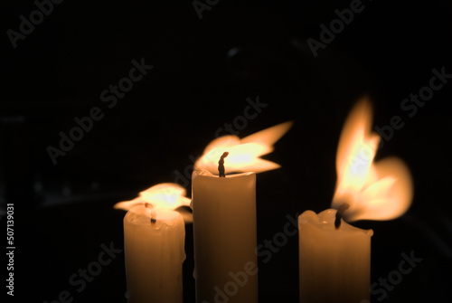 Płonące świece
