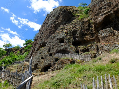 Grottes de Jonas (Puy de Dôme)