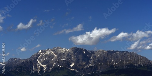 Alpejskie szczyty Hohköning, Grosser Bratschenkopf i Teufelskirche w Salzburgland (Austria)