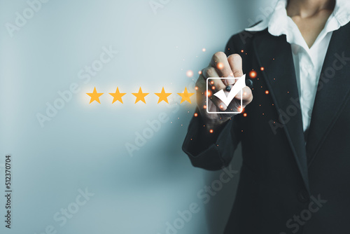 Customer satisfaction assessment rating 5 stars online, User has received excellent service, Review the highest rated service, the best attention, impressed very good service, feedback from guest