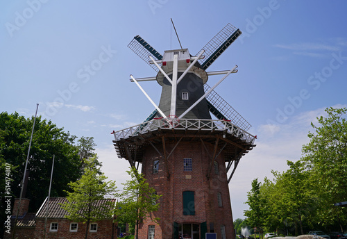 In Papenburg stands the three-story gallery hollander Meyers mill.