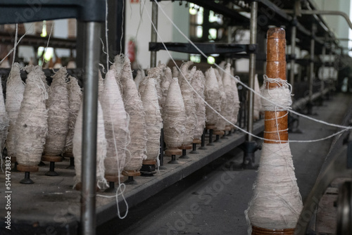 fabrica de ovillos de lana