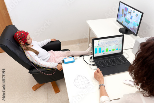 Doctor and young patient during a biofeedback therapy