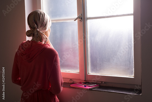 Portrait of the woman suffering from cancer in the hospital