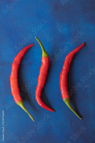 czerwona papryczka chili przyprawa gotowanie ostra uprawa świeża surowa