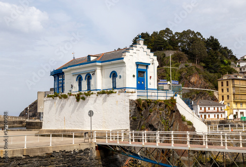 Edificio del Club Náutico (1890). Luarca, Asturias, España.