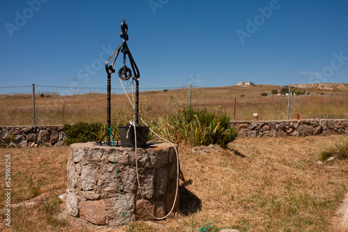 Pozo en el campo