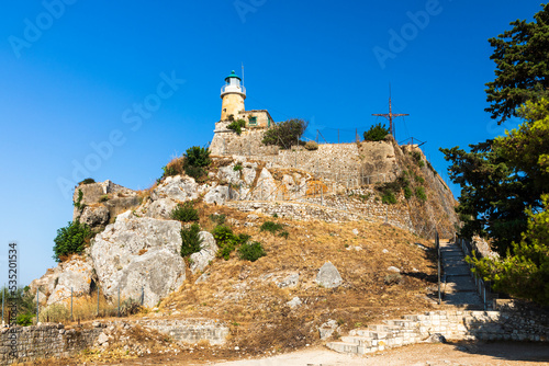 Leuchtturm und Kreuz auf der Spitze der Alten Festung, Kerkyra, Korfu