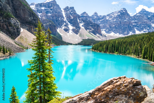 lake louise banff national park country