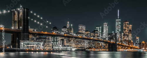 brooklyn bridge night exposure