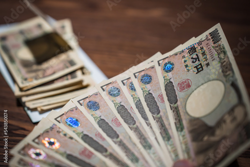 1万円・札束・日本円