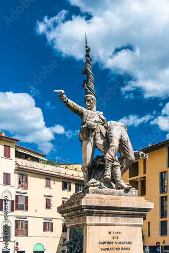 Monument of Piazza Mentana, Florence, Italy, Europe