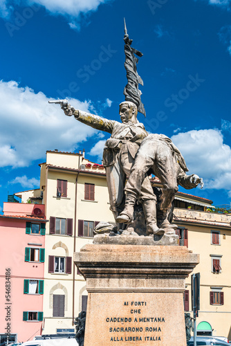 Monument of Piazza Mentana, Florence, Italy, Europe