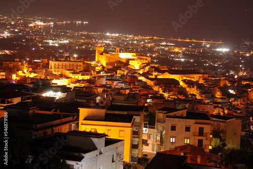 Carini, panorama notturno