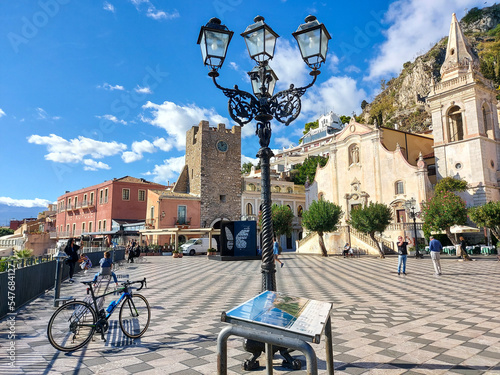 Viaggiare in Sicilia, Taormina