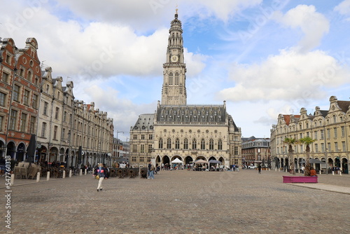 La place des héros, ville de Arras, département du Pas de Calais, France