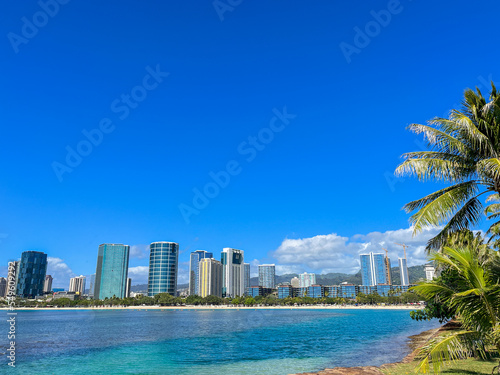 [Hawaii] Blue beautiful sky and beach