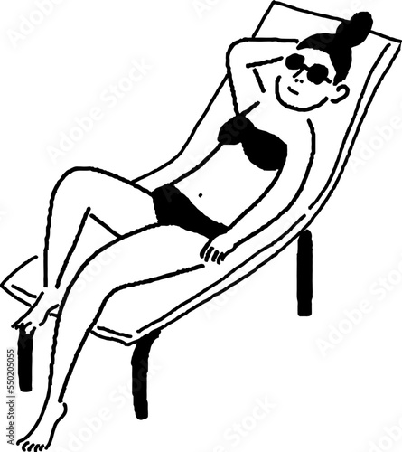 水着で横たわる女性の線画