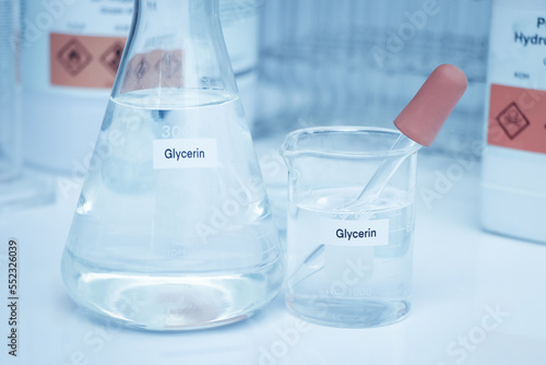 glycerin in glass, chemical in the laboratory