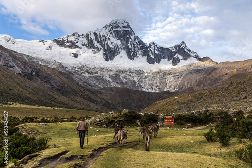 Cumbre de la Cordillera Blanca, Parque Nacional de Huascarán, Perú