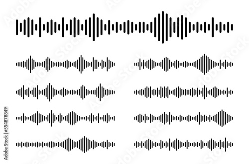 Sound wave set. Audio waves for voice messages. Sound waves for voice assistant and social media chat. Voice recognition frequency. Vector illustration.