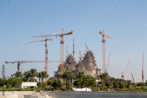 construction in abu dhabi