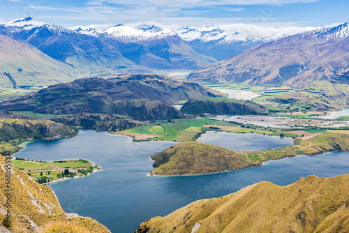 Lake wanaka and Mt Aspiring, new zealand