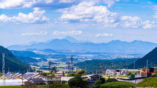 観光名所「新阿蘇大橋から観えるパノラマ風景」(長崎 普賢岳)(熊本 金峰山) Sightseeing spot "Panorama view from Shin-Aso Bridge" (Mt. Fugen, Nagasaki) (Mt. Kinpu, Kumamoto) 日本 Japan 九州・熊本県南阿蘇村(2022年) Kyushu, Minamiaso Village, (2022)