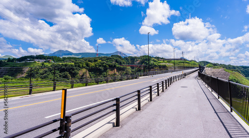 観光名所「新阿蘇大橋歩道から観える風景」 Tourist attraction "Scenery seen from Shin-Aso Ohashi sidewalk" 日本 Japan 九州・熊本県南阿蘇村(2022年) Kyushu, Minamiaso Village, Kumamoto Prefecture (2022)