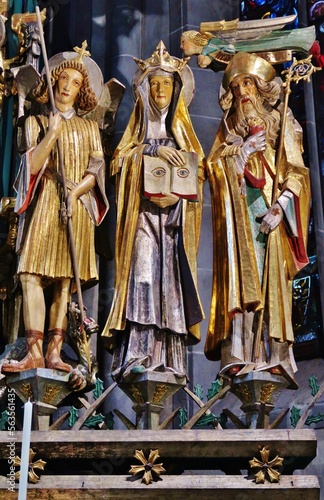 Heiligenfiguren, Kirche St. Oswald, Zug, Schweiz