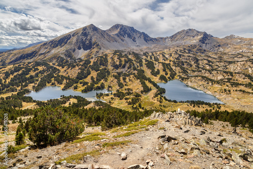 Randonnée au lac des Camporells en été dans la région naturelle du Capcir, dans les Pyrénées-Orientales, France