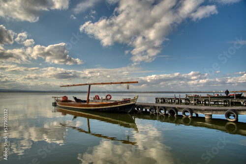 Embarcadero en la albufera de valencia