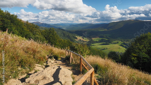 Bieszczady - zejście z gór