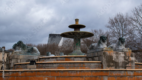 La fontaine aux lions de Nubie, qui servait d'abreuvoir pour le bétail mené aux abattoirs de La Villette, porte de Pantin, Paris, France