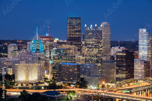 Cityscape of Pittsburgh and Evening Light. Fort Pitt Bridge. Maryland. USA