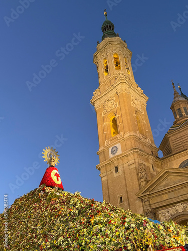Ofrenda de flores en el Pilar, Zaragoza