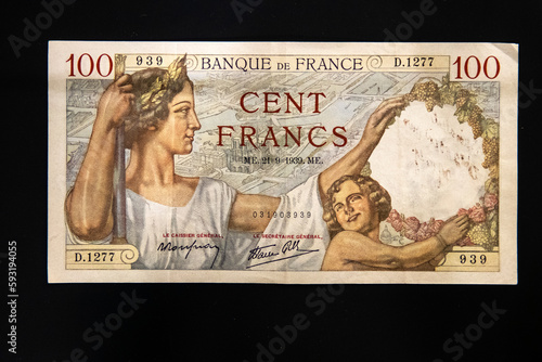 Ancien billet de banque français de la première moitié du vingtième siècle