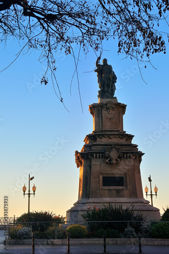 Monumento a Roger de Lauria en Tarragona