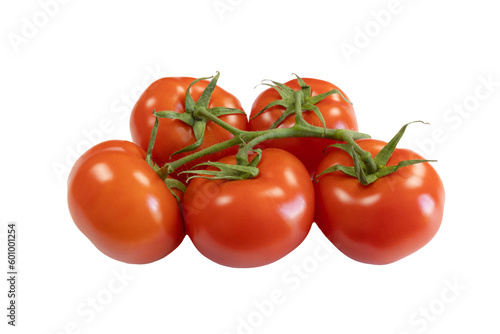 grappe de tomates rouges, en gros plan, isolé sur un fond blanc