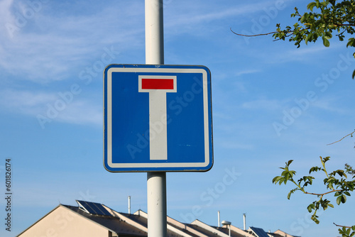 Traffic sign Dead-end street