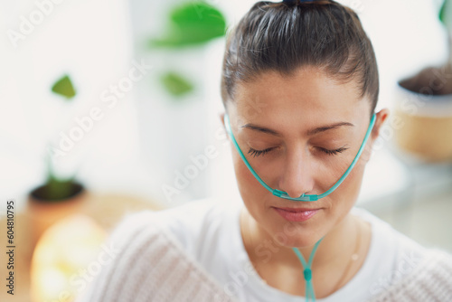 Picture of woman having molecular hydrogen inhalation