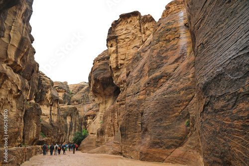 jordania petra ciudad perdida nabateo desfiladero rosa gente esculpida en la roca 4M0A0557-as23