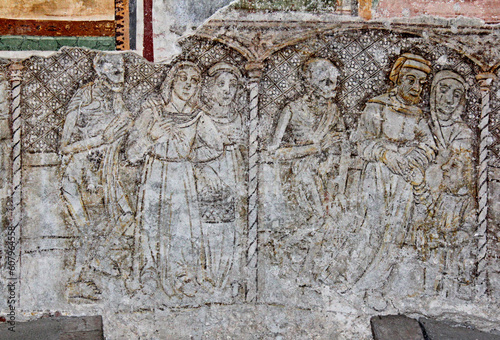 la Danza Macabra della Cappella dei Disciplini nella chiesa di San Silvestro a Iseo