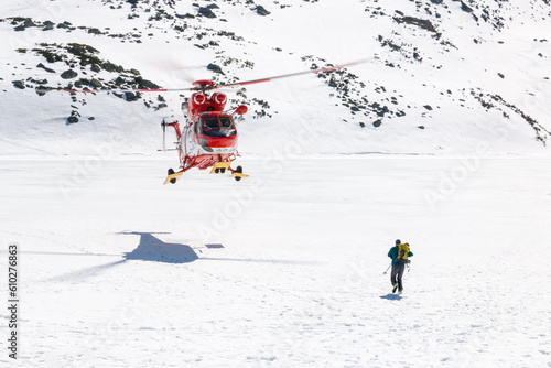 TOPR Heli Rescue in Tatra mountains Helikopter Tatrzańskiego Ochotniczego Pogotowia Ratunkowego