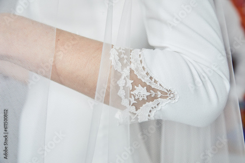 mano, brazo, novia, vestido, manga, tul, blanco, tela, bordado