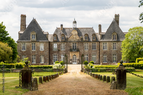 Le château de Rabodanges à Putanges-le-Lac