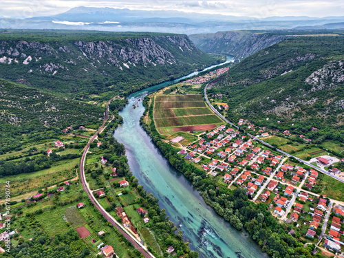 Žitomislići w bośni i hercegowinie, rzeka neretwa