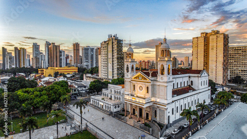 ENTARDECER NA BASÍLICA DE NAZARÉ