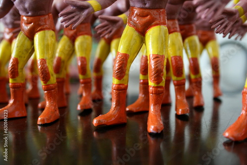 figuras de juguete mexicano conocidas como luchadores